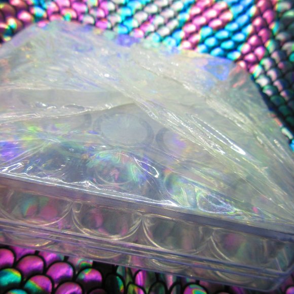 30 Compartments Clear Storage Case For Beads And Things - Picture 4 of 5
